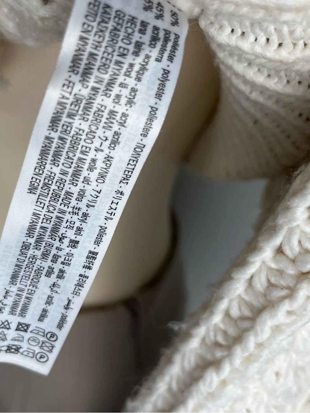 Zara Cream Cable-Knit Cropped Turtleneck Sweater - Picture 6 of 7